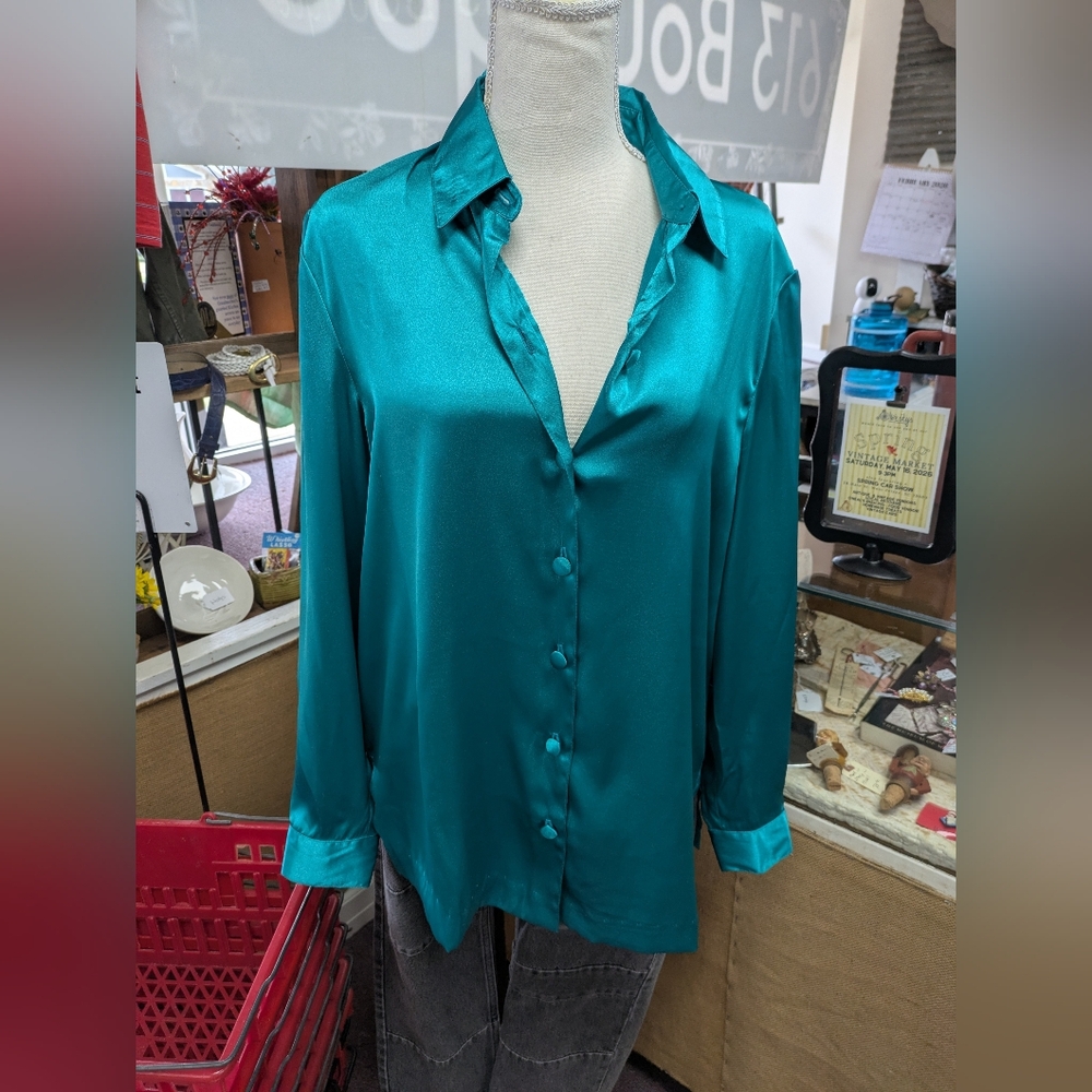 BFA Classic 1990s Vintage Elegant Teal Satin Blouse